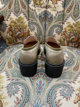 Load image into Gallery viewer, Top End Loafers
