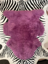 Load image into Gallery viewer, Bowron Sheepskin
