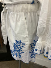 Load image into Gallery viewer, Rich &amp; Royal Shorts
