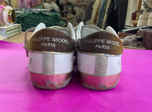 Load image into Gallery viewer, Philippe Model Trainers
