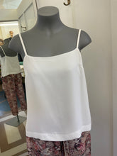 Load image into Gallery viewer, Juliette Hogan camo
