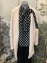 Load image into Gallery viewer, Bubish
