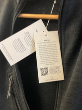 Load image into Gallery viewer, Untouched World Wakatipu Vest
