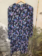 Load image into Gallery viewer, Twenty Seven Names
