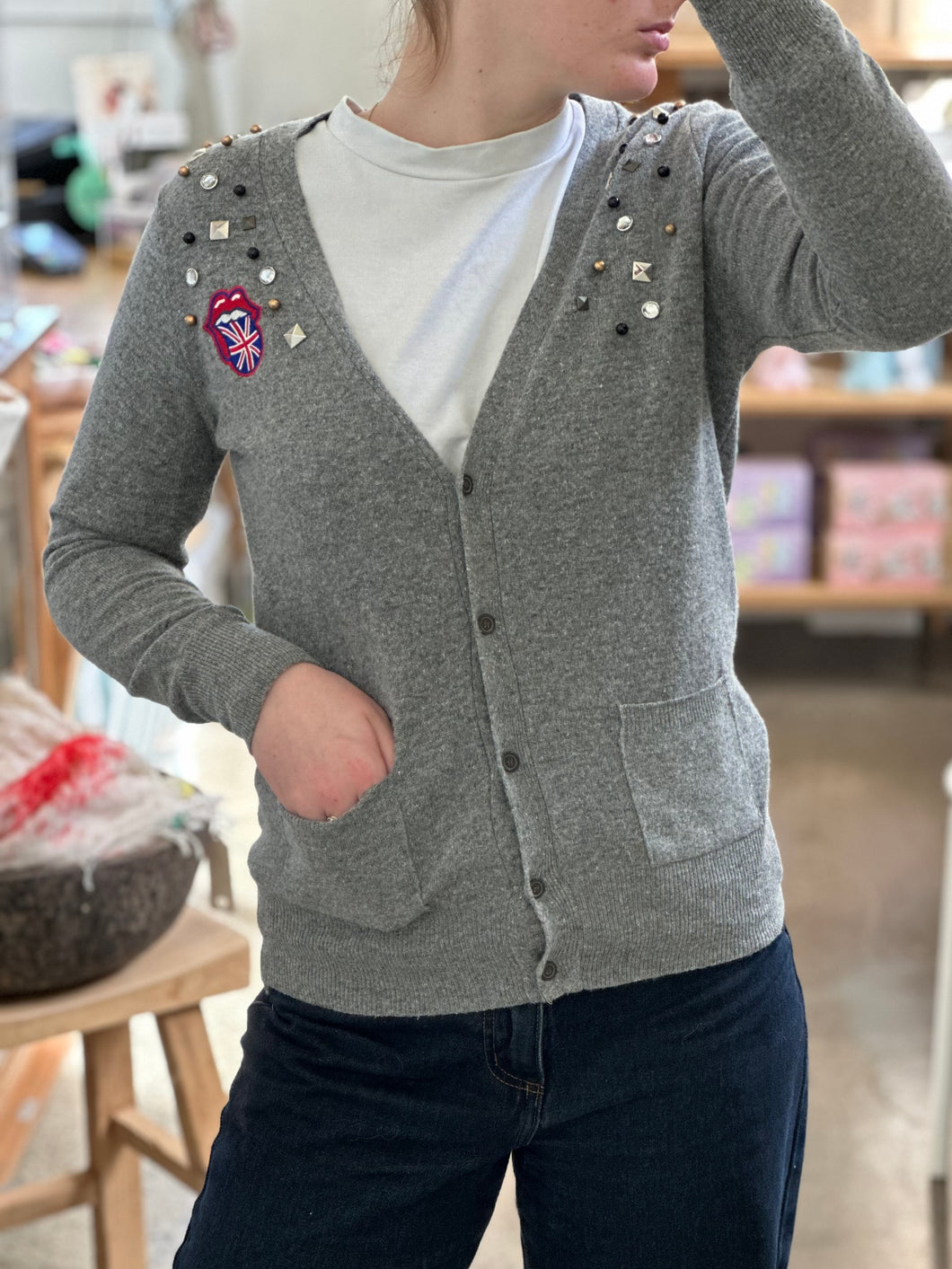 Red Sign G cardigan