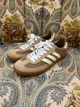 Load image into Gallery viewer, Adidas Trainers
