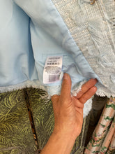 Load image into Gallery viewer, Rich &amp; Royal
