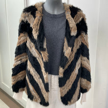Load image into Gallery viewer, Color Block Rabbit Fur Jacket
