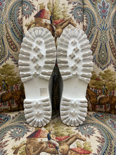 Load image into Gallery viewer, Bresley Loafers
