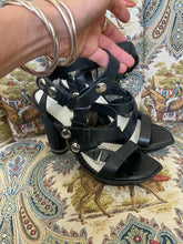 Load image into Gallery viewer, Alexander McQueen
