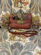 Load image into Gallery viewer, Campomaggi Agnese Crossbody Bag
