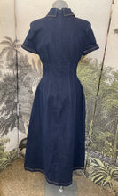 Load image into Gallery viewer, Odd Muse
