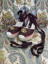 Load image into Gallery viewer, Gucci Espadrilles
