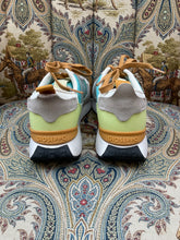 Load image into Gallery viewer, Gioseppo Trainers
