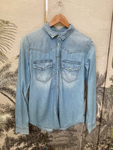 Load image into Gallery viewer, Le Temps De Perises
