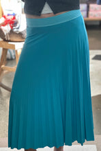 Load image into Gallery viewer, Rich &amp; Royal skirt
