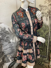 Load image into Gallery viewer, Louizon
