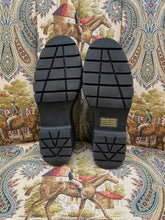Load image into Gallery viewer, Top End Loafers
