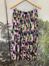 Load image into Gallery viewer, Juliette Hogan
