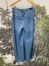 Load image into Gallery viewer, Rich &amp; Royal Wide Leg Jeans
