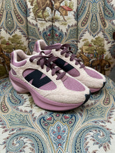 Load image into Gallery viewer, New Balance Fuelcell Trainers
