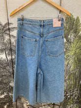 Load image into Gallery viewer, Alysi Denim Culottes
