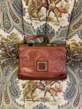 Load image into Gallery viewer, Campomaggi Agnese Crossbody Bag
