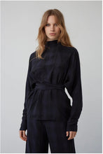 Load image into Gallery viewer, Zambesi
