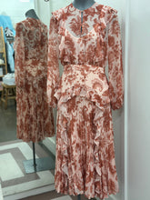 Load image into Gallery viewer, Lover floral dress
