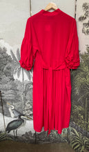 Load image into Gallery viewer, Marielle Dress
