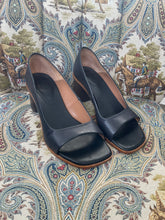 Load image into Gallery viewer, Beau Coops Shoes

