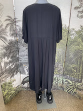 Load image into Gallery viewer, Nom D
