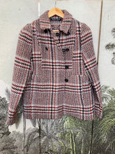 Load image into Gallery viewer, Hannes Roether
