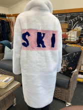 Load image into Gallery viewer, Angel Wings SKI coat
