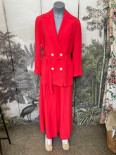 Load image into Gallery viewer, Beatrice Blazer
